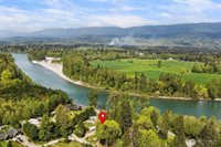 8944 West Pressentin Drive, Concrete, WA 98237