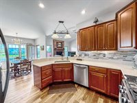 Listing Photo 15
