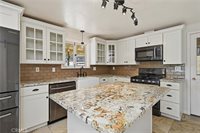 5475 Wilkinson, Clearlake, CA 95422