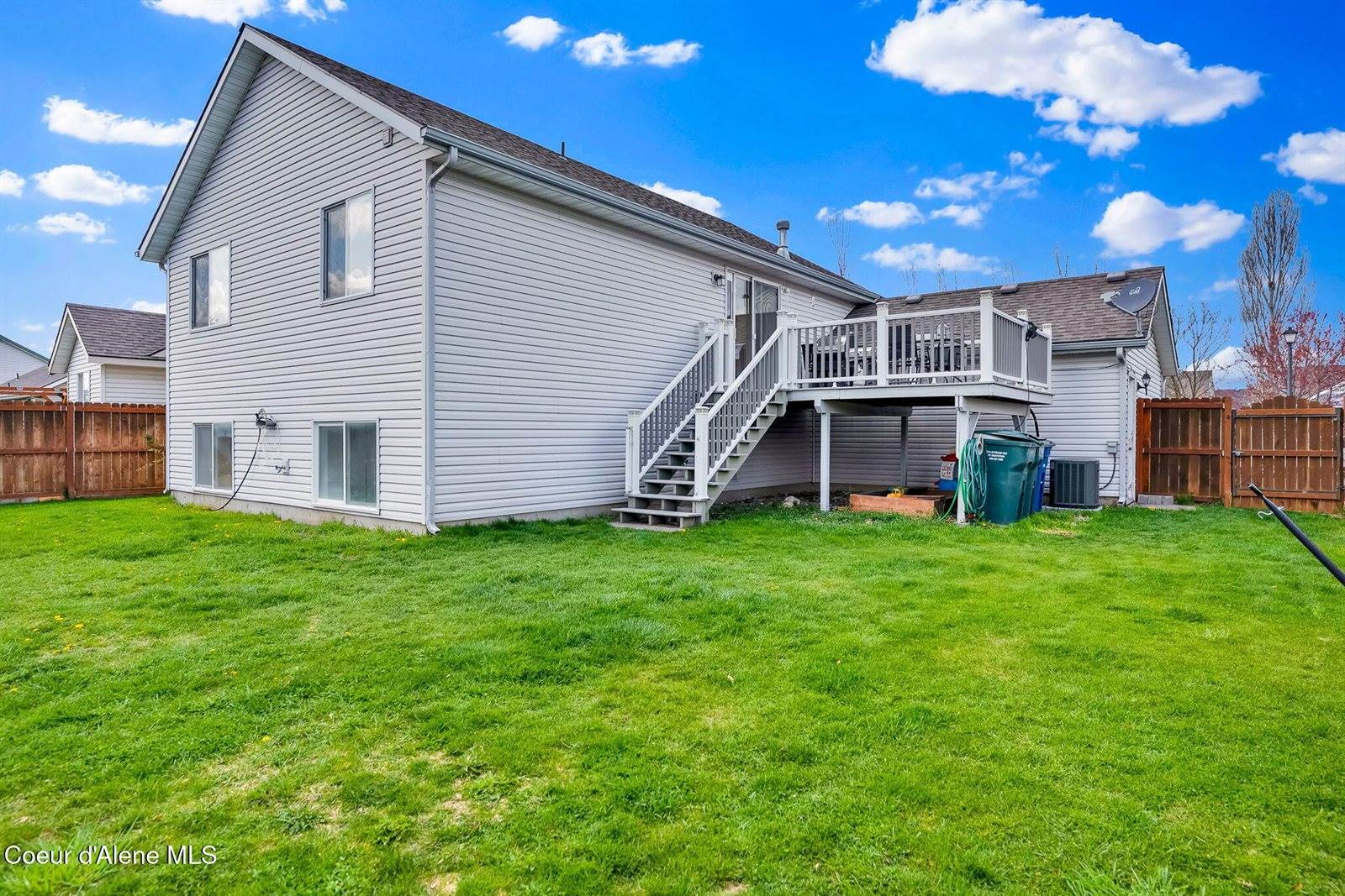 2534 North Coolwater Dr, Post Falls, ID 83854