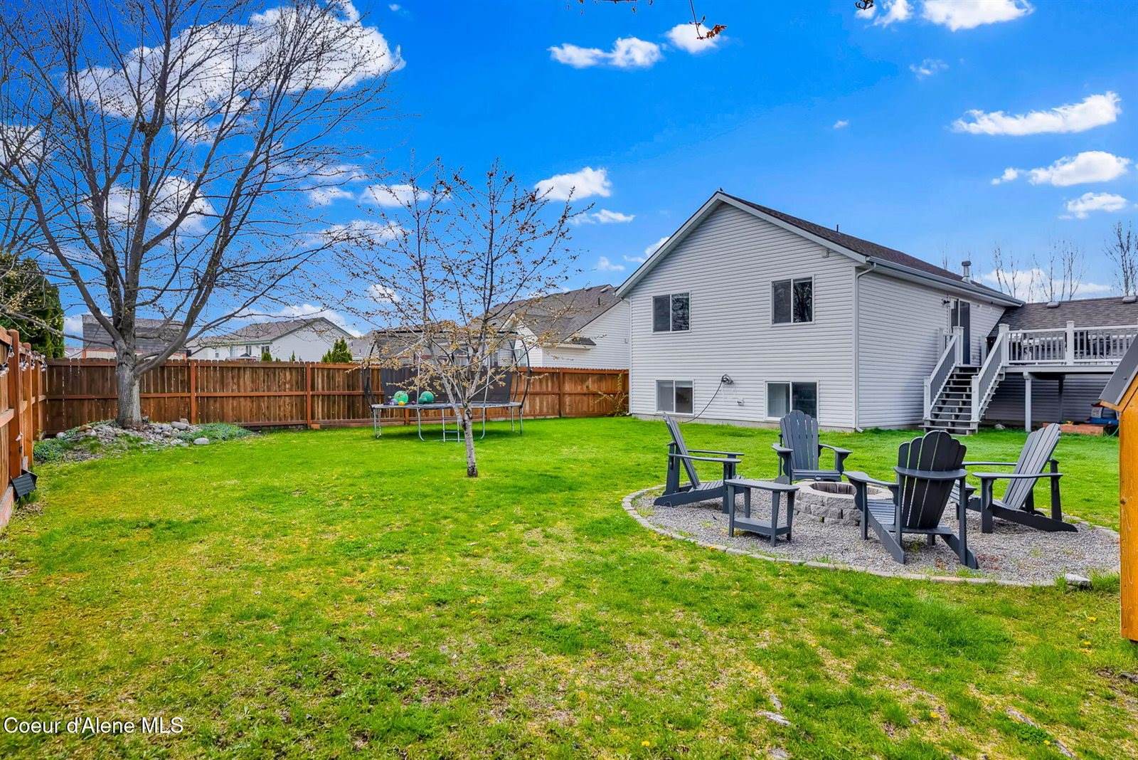 2534 North Coolwater Dr, Post Falls, ID 83854