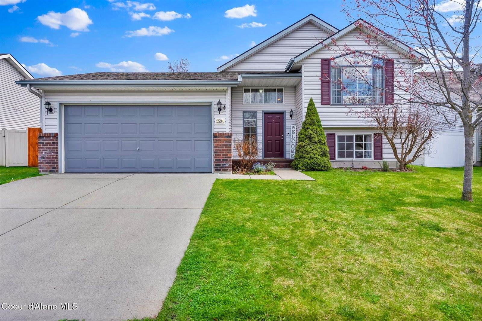 2534 North Coolwater Dr, Post Falls, ID 83854