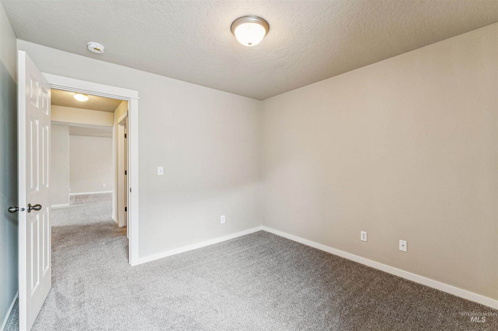 11427 W Silverview St, Boise, ID 83713