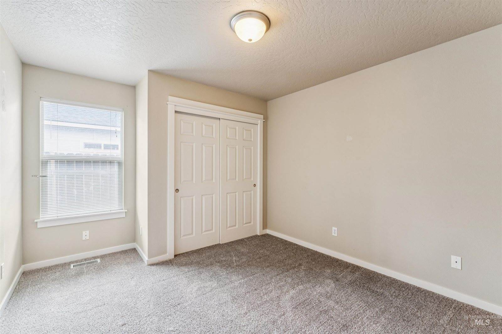 11427 W Silverview St, Boise, ID 83713