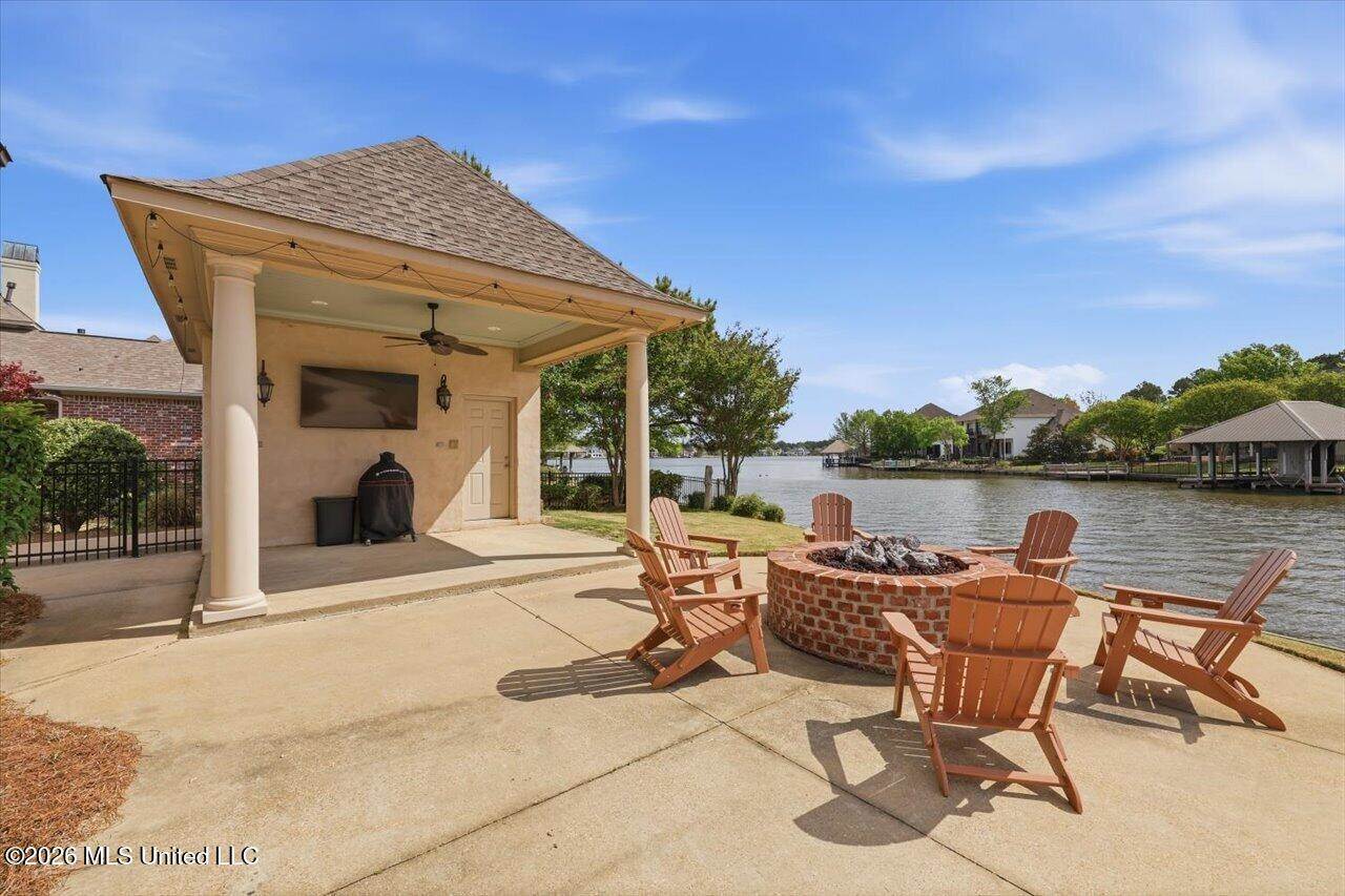 136 Chadwyck Place, Madison, MS 39110