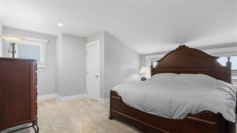 347 Bailey Ave, Mt Washington, PA 15211