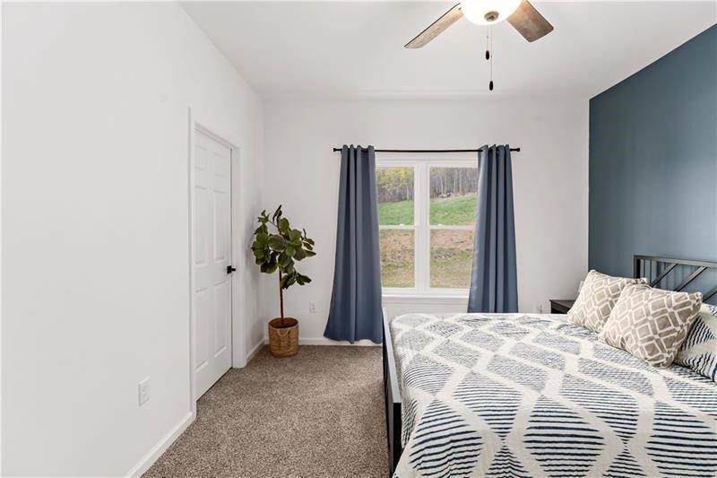 300 Timberline Dr, North Franklin Township, PA 15301