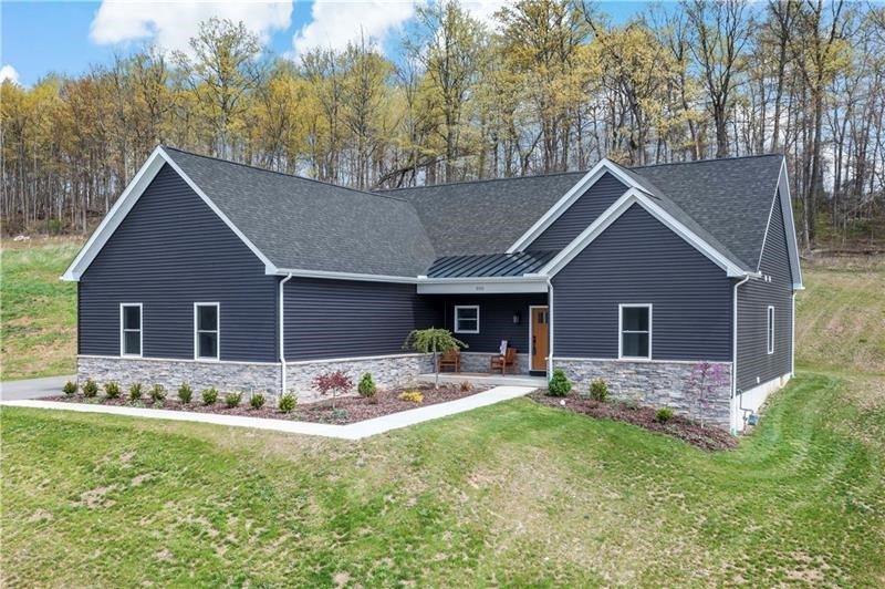 300 Timberline Dr, North Franklin Township, PA 15301