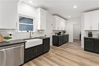 300 Timberline Dr, North Franklin Township, PA 15301