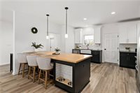 300 Timberline Dr, North Franklin Township, PA 15301