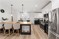 300 Timberline Dr, North Franklin Township, PA 15301