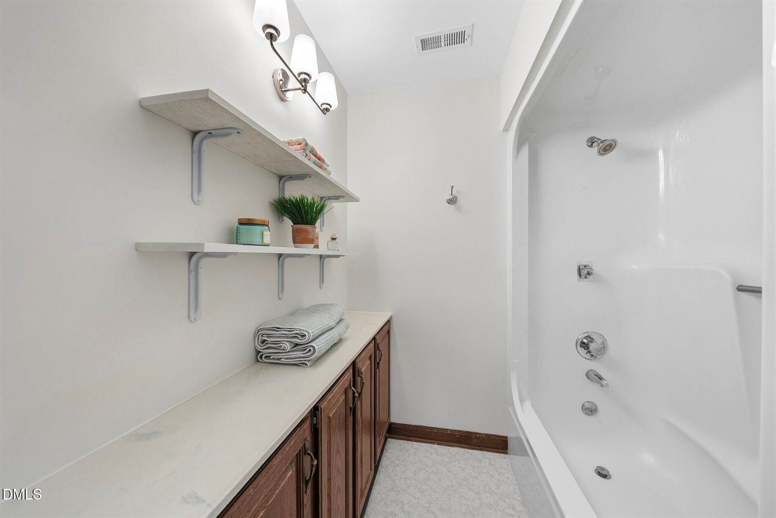 668 Windsor Road, Chapel Hill, NC 27516