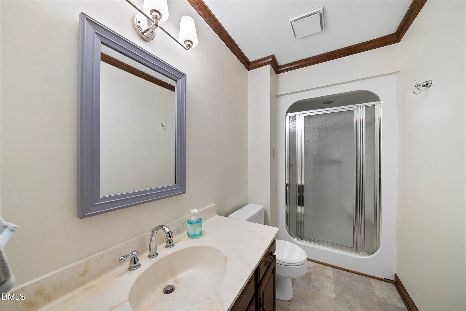 668 Windsor Road, Chapel Hill, NC 27516