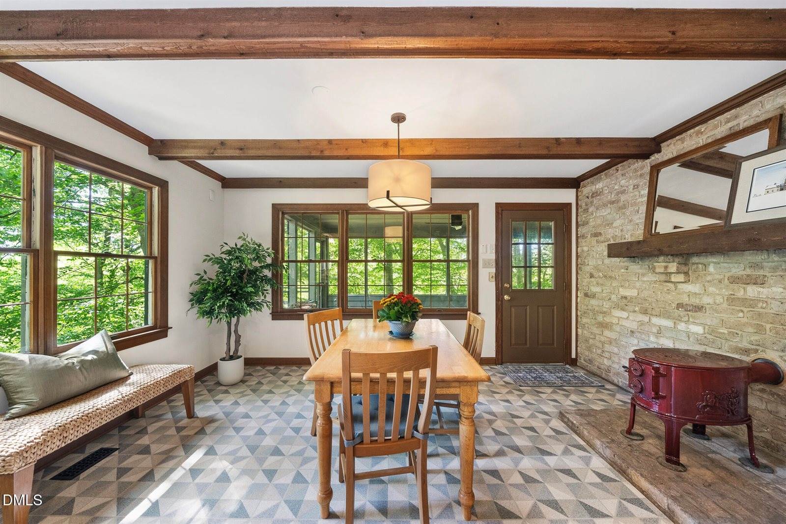 668 Windsor Road, Chapel Hill, NC 27516