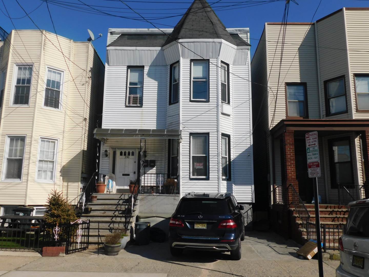 330 New York Ave, Jersey city, NJ 07307