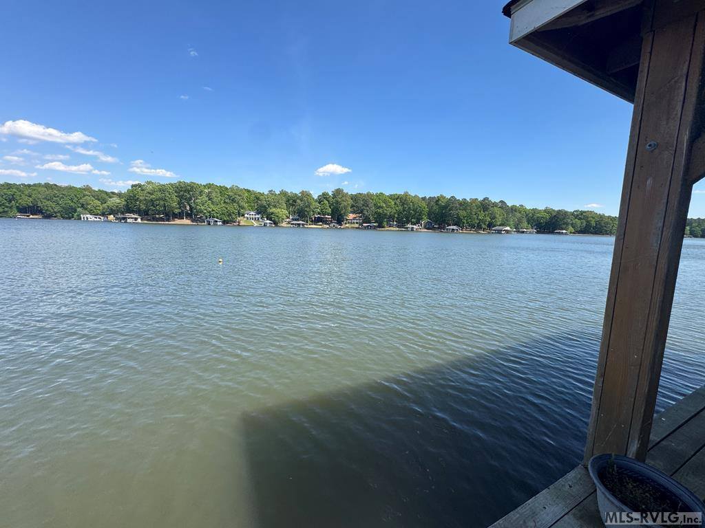 108 Skiers Point, Macon, NC 27551