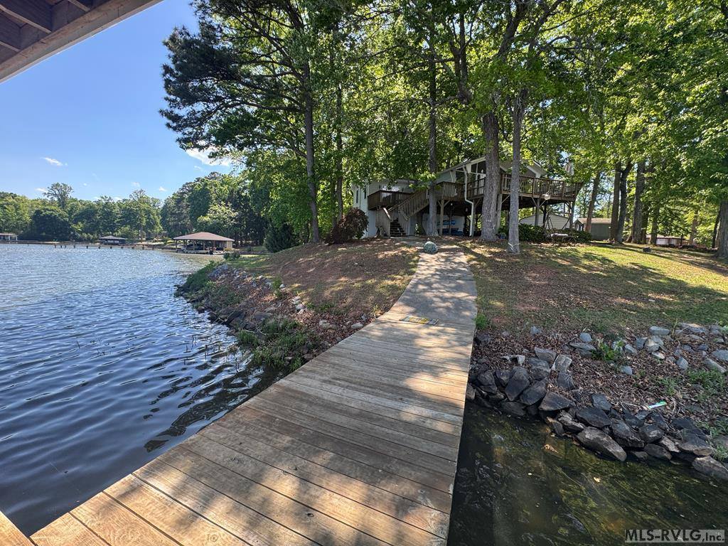 108 Skiers Point, Macon, NC 27551
