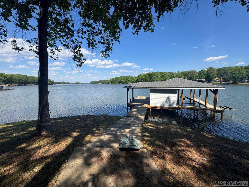 108 Skiers Point, Macon, NC 27551