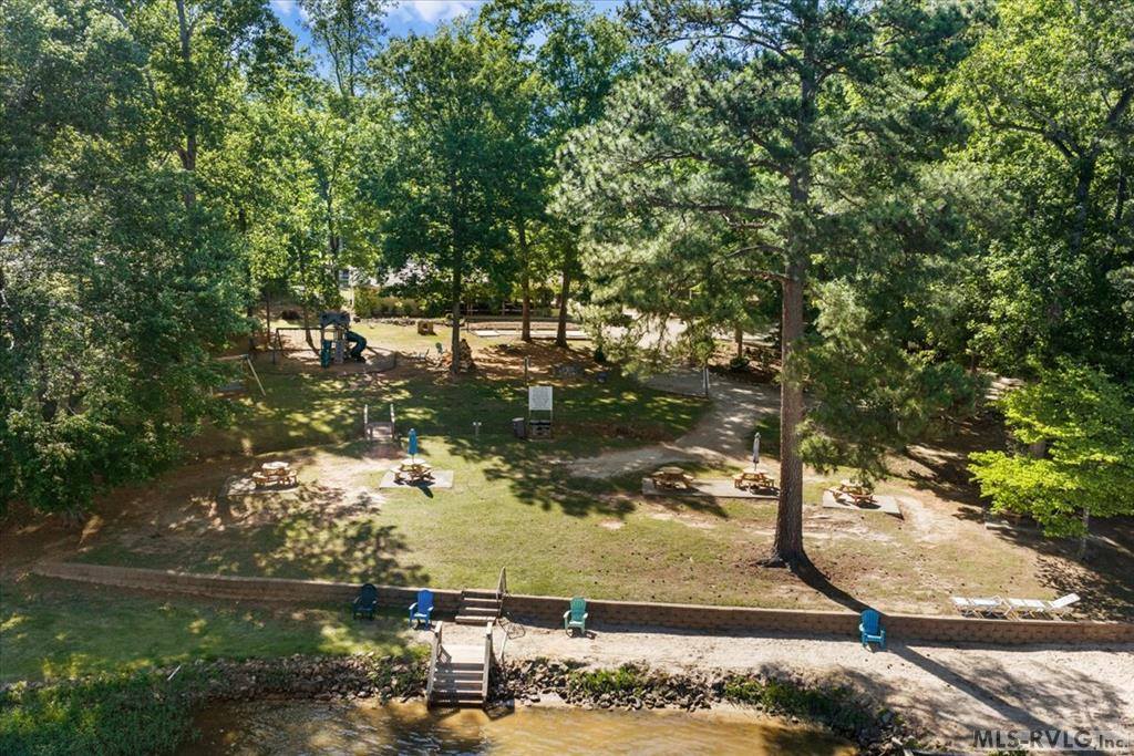 108 Skiers Point, Macon, NC 27551