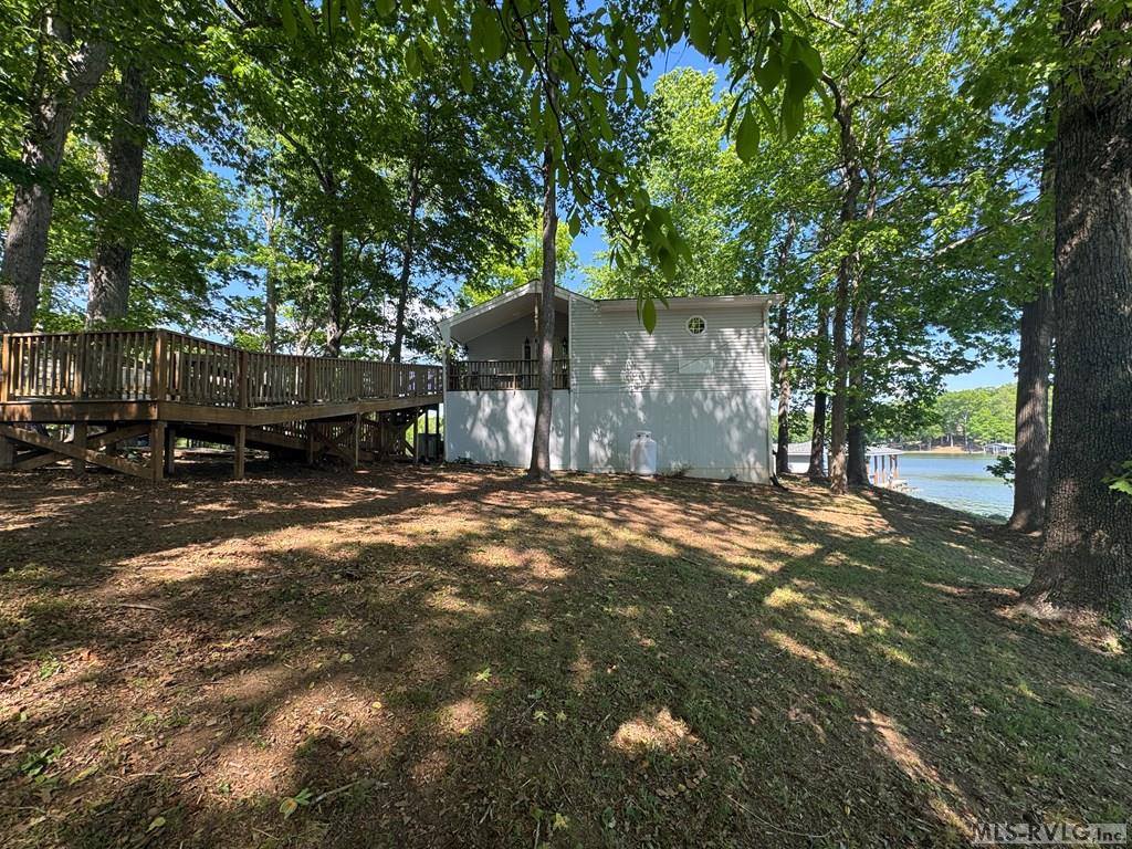 108 Skiers Point, Macon, NC 27551