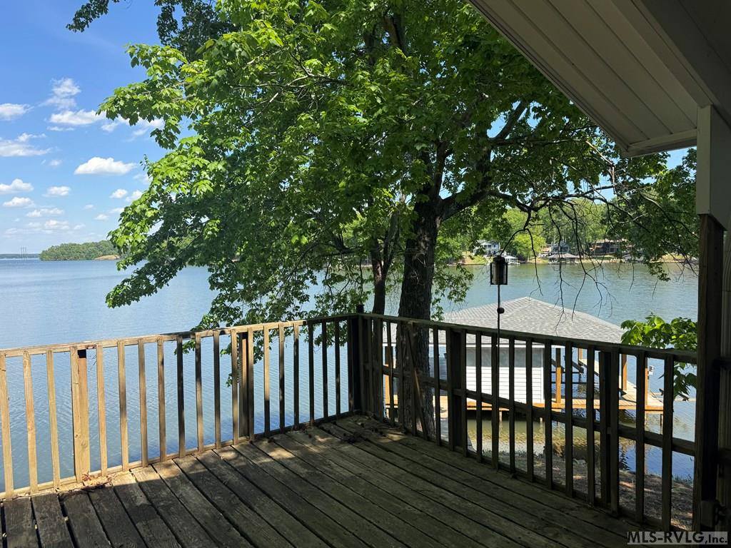 108 Skiers Point, Macon, NC 27551