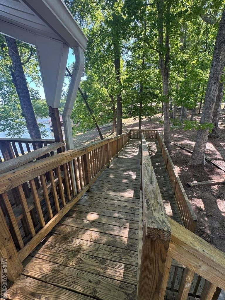 108 Skiers Point, Macon, NC 27551