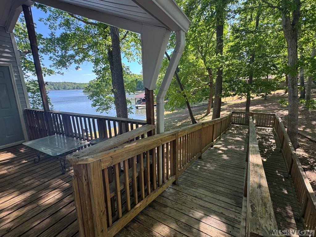 108 Skiers Point, Macon, NC 27551