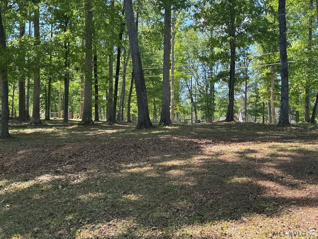108 Skiers Point, Macon, NC 27551