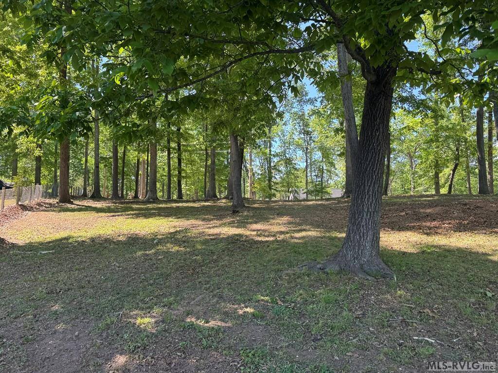 108 Skiers Point, Macon, NC 27551
