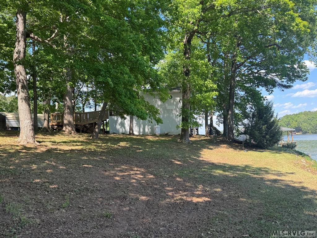 108 Skiers Point, Macon, NC 27551