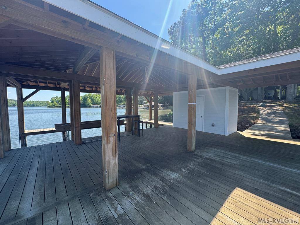108 Skiers Point, Macon, NC 27551