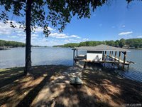 108 Skiers Point, Macon, NC 27551