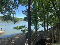 108 Skiers Point, Macon, NC 27551