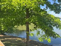 108 Skiers Point, Macon, NC 27551