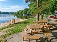 108 Skiers Point, Macon, NC 27551