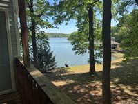 108 Skiers Point, Macon, NC 27551