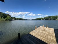 108 Skiers Point, Macon, NC 27551