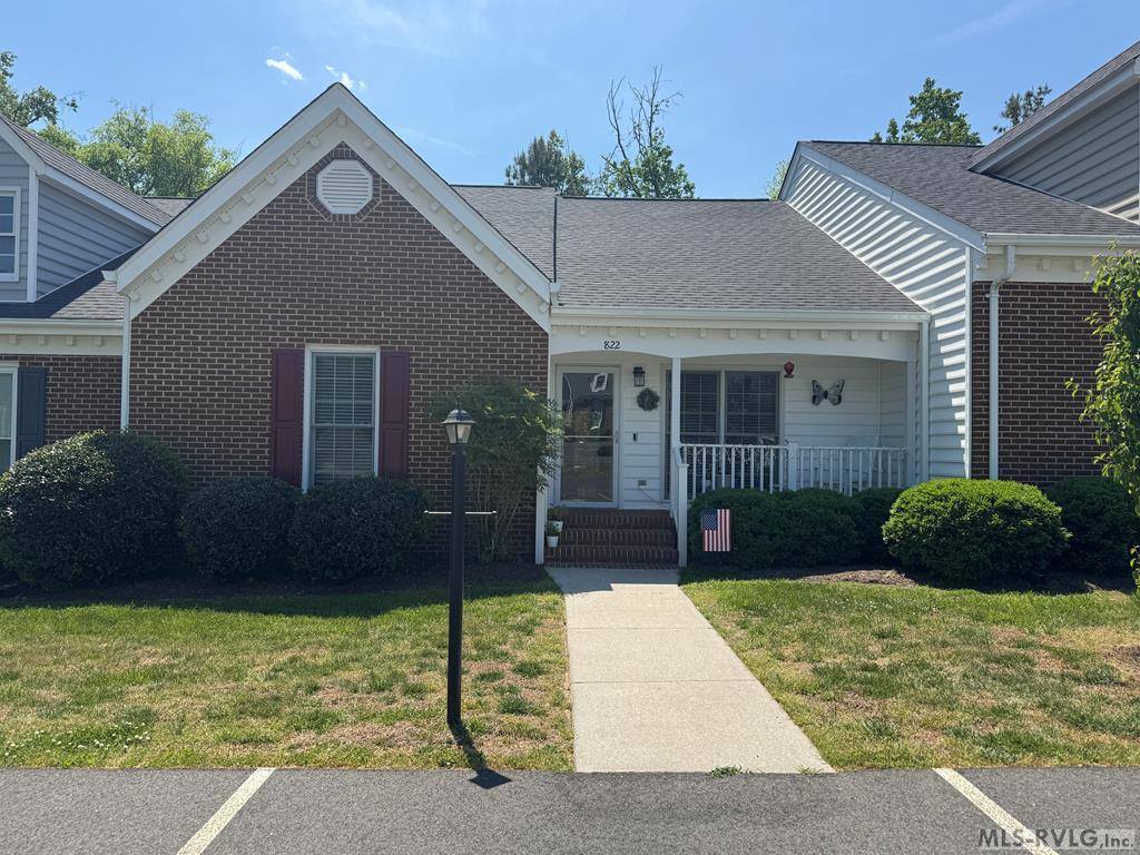 822 Lees Court, South Hill, VA 23970