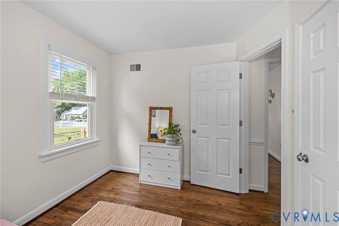 1215 Santa Anna Road, Henrico, VA 23229