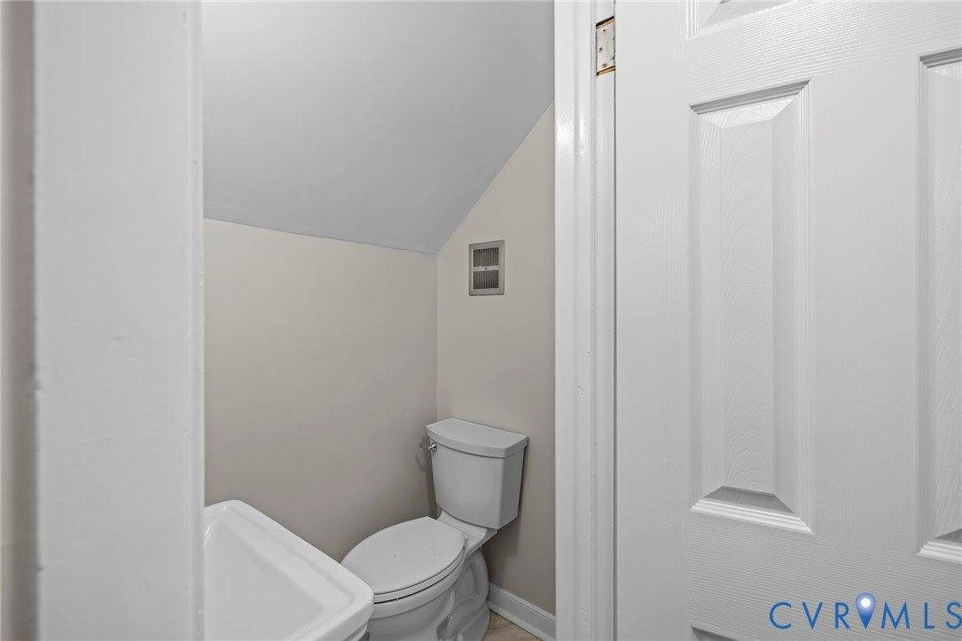 1215 Santa Anna Road, Henrico, VA 23229