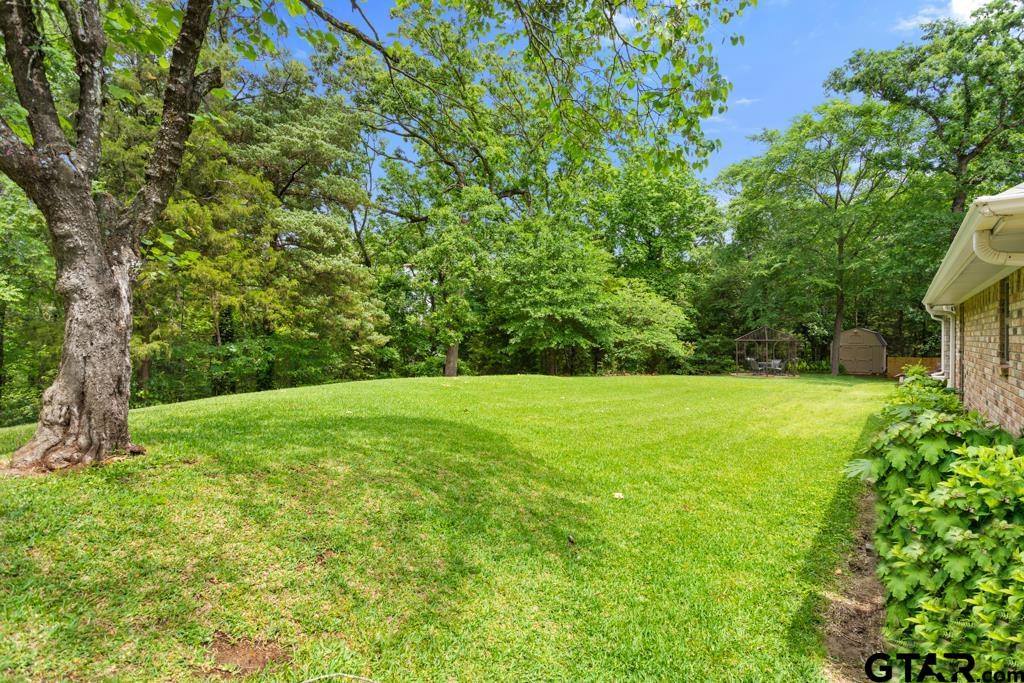 15988 Rocky Ridge Rd, Bullard, TX 75757