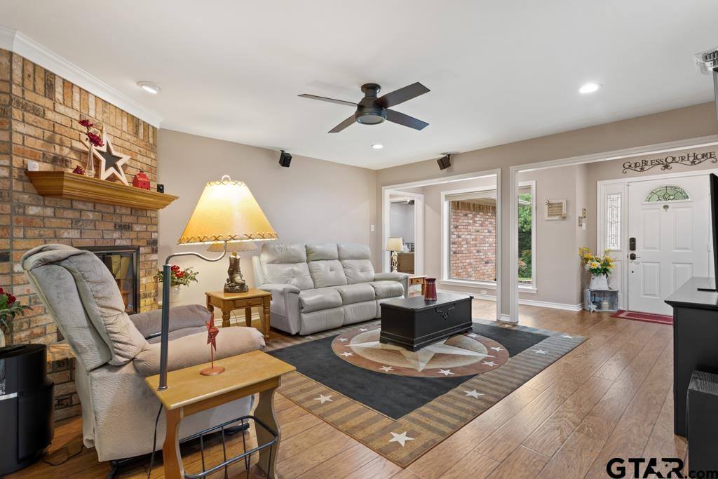 15988 Rocky Ridge Rd, Bullard, TX 75757