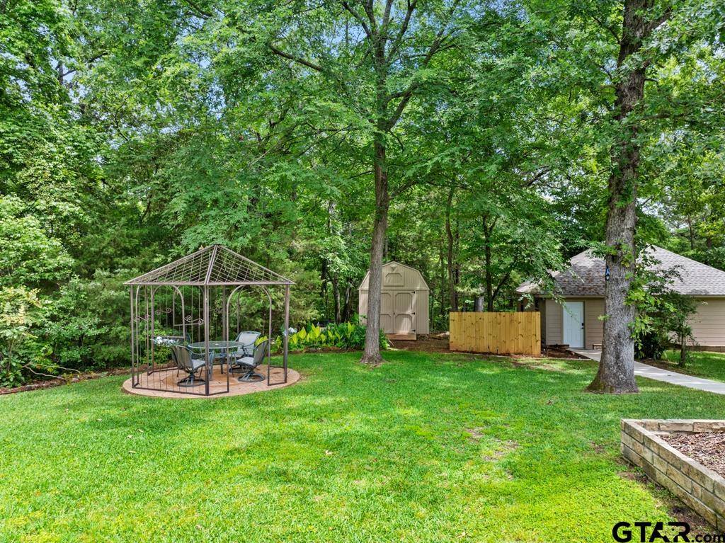 15988 Rocky Ridge Rd, Bullard, TX 75757