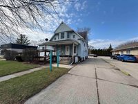 2911 Court Street, Saginaw, MI 48602