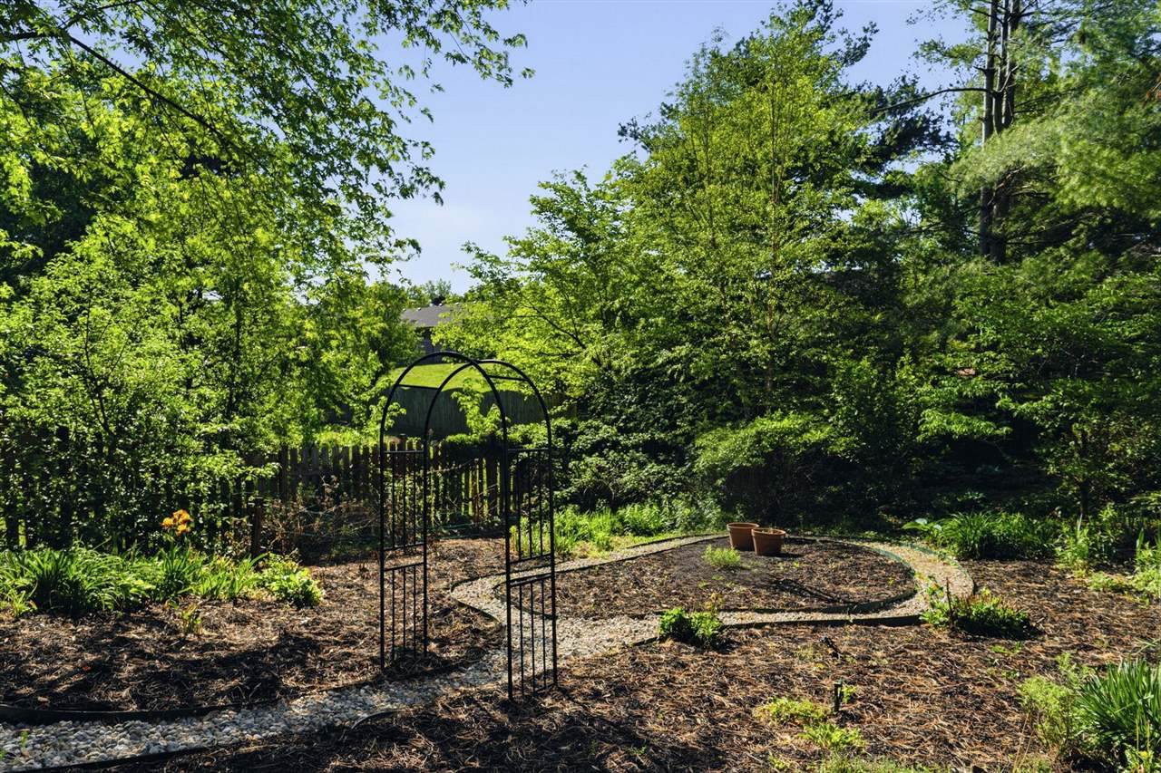 147 Calvin Court, Bowling Green, KY 42104