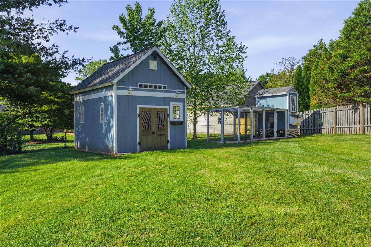147 Calvin Court, Bowling Green, KY 42104