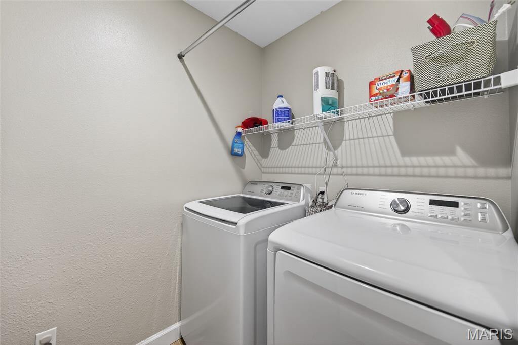 20990 Hideaway Lane, Saint Robert, MO 65584