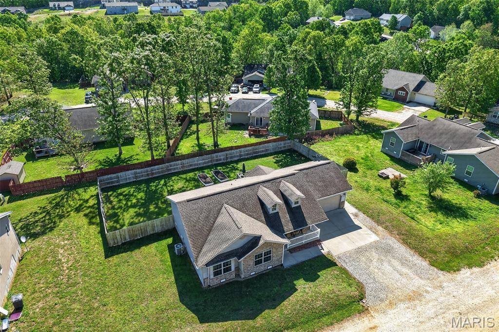 20990 Hideaway Lane, Saint Robert, MO 65584