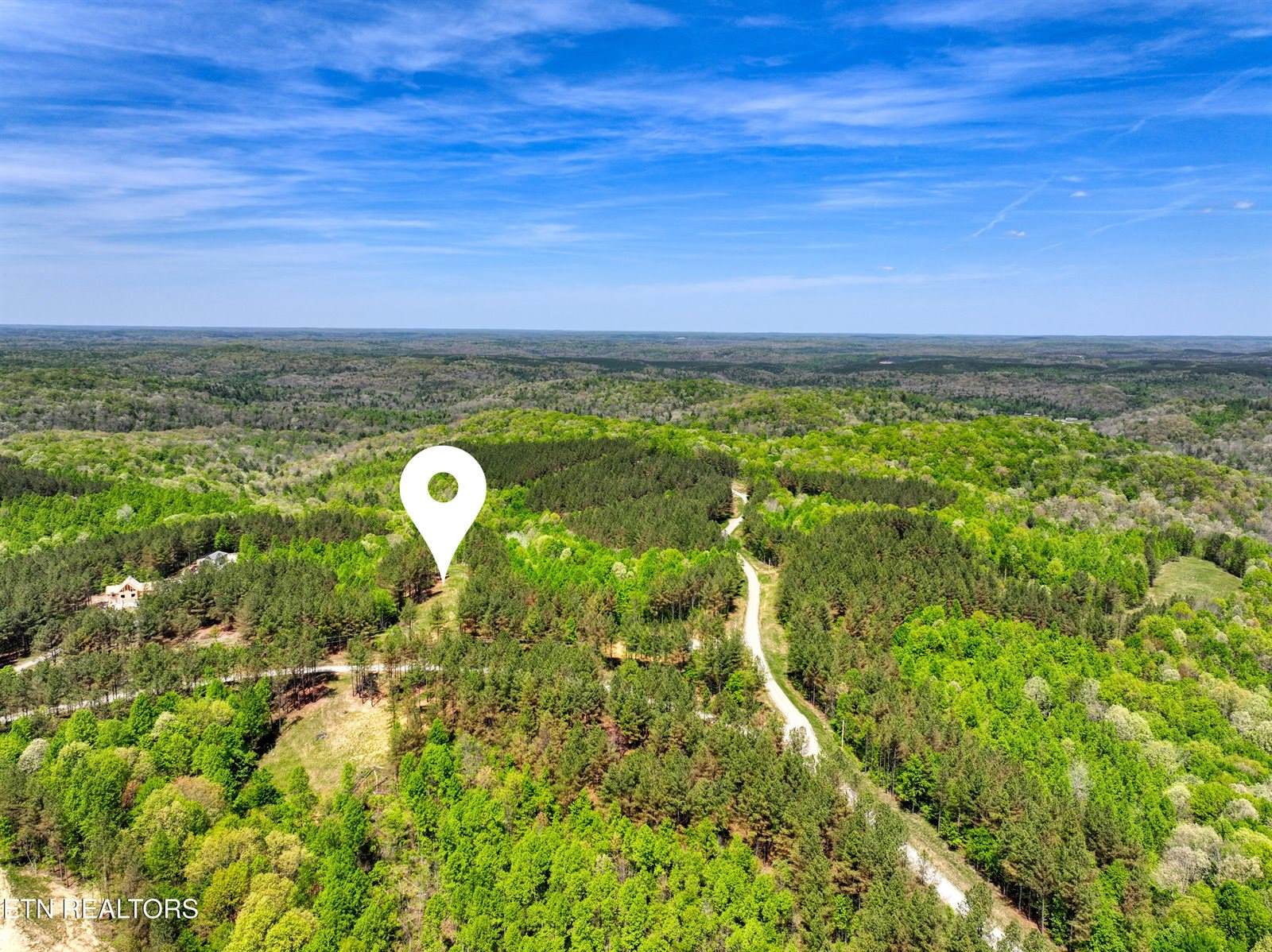 372 Stonecipher Court, Sunbright, TN 37872