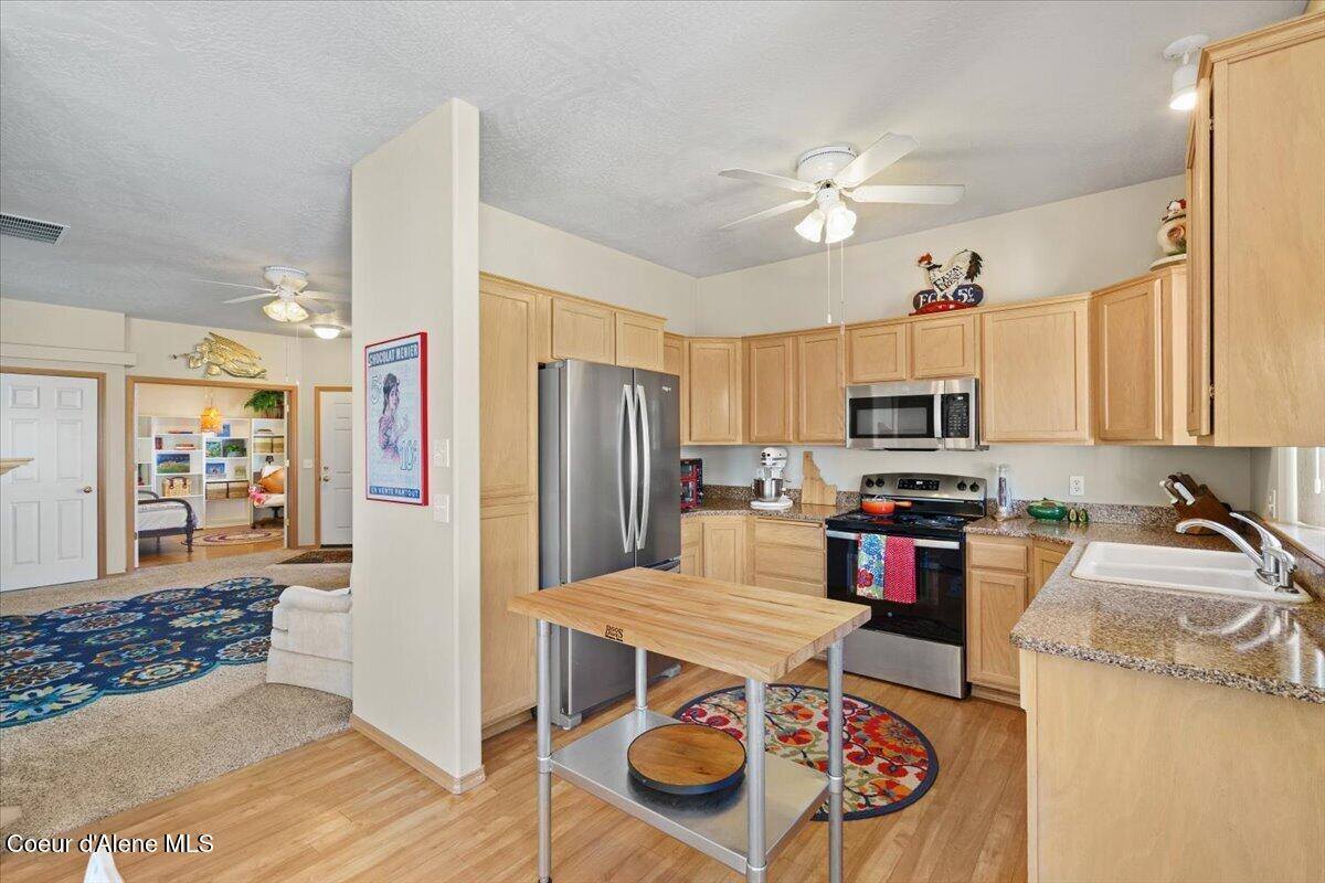 505 East Whitewater Ln, Post Falls, ID 83854